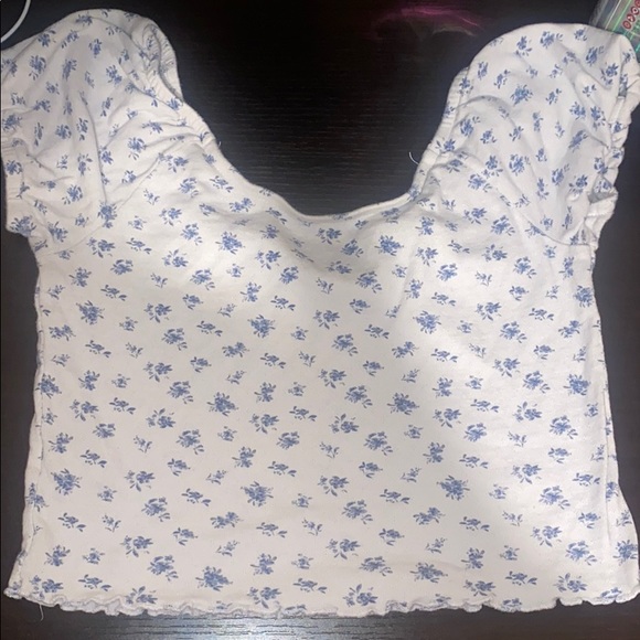 VINTAGE TOP:) - Picture 3 of 3